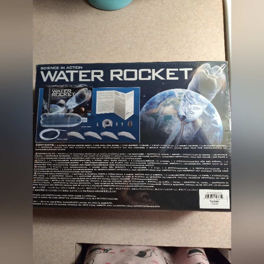 Science in Action Water Rocket Kit - Picture 2 of 6